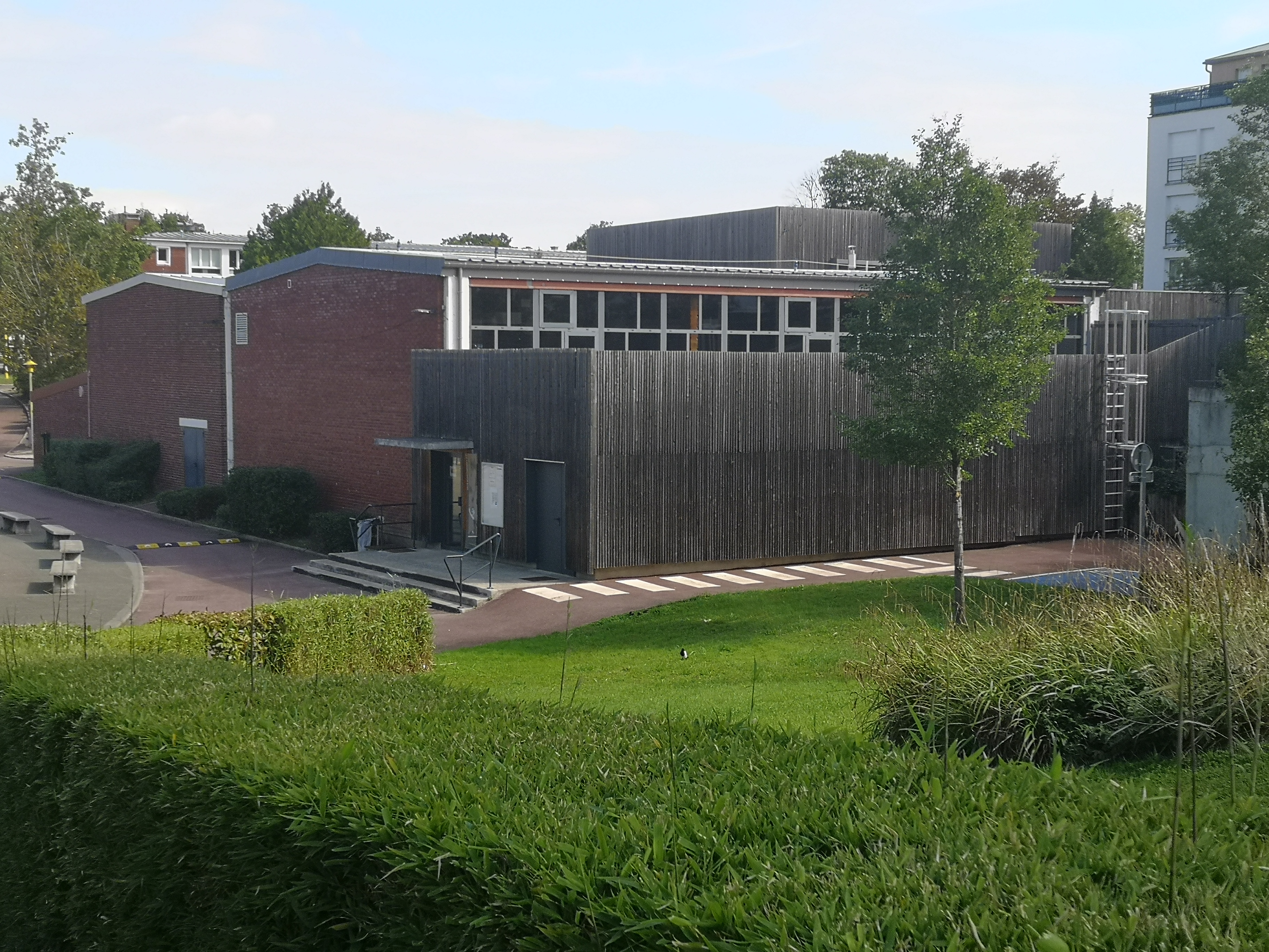 Verneeuil sur Seine - Gymnase la Garenne